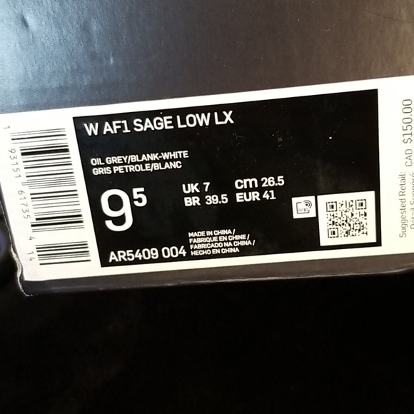 Nike W AF1 SAGE LOW LX AR5409 004 Black Women's 9.5 Retro Air Force 1s - Picture 6 of 6